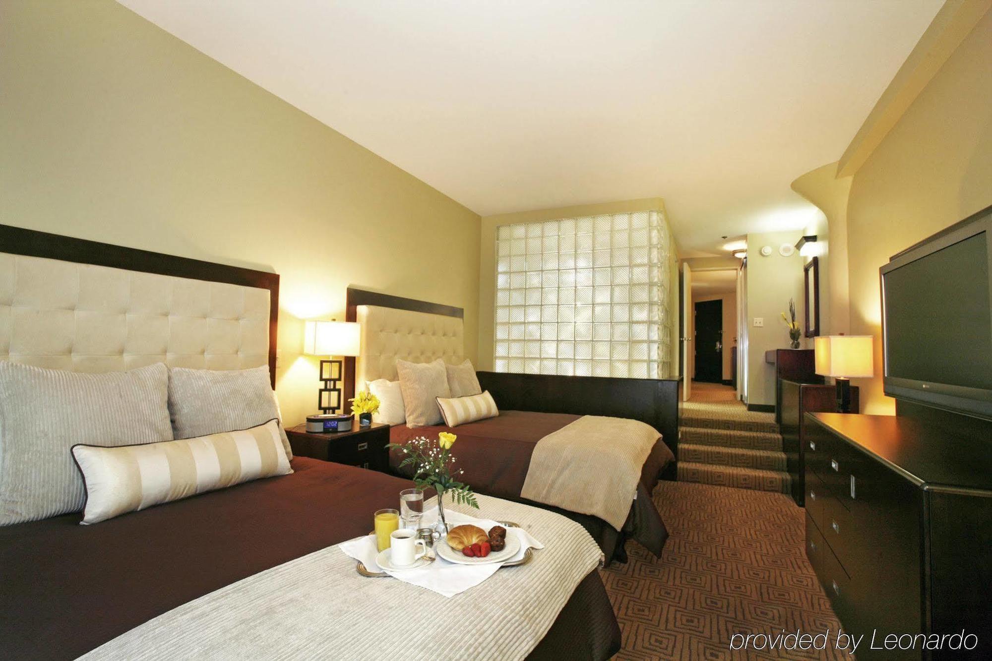Atheneum Suite Hotel Detroit Szoba fotó